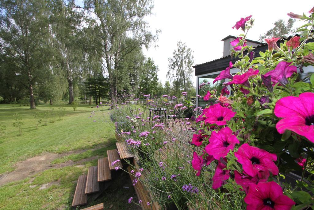 River Lodge Jelgava Eksteriør billede